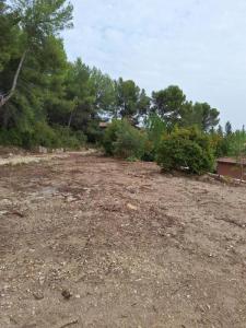 Vente Terrain CHEVAL-BLANC 84460