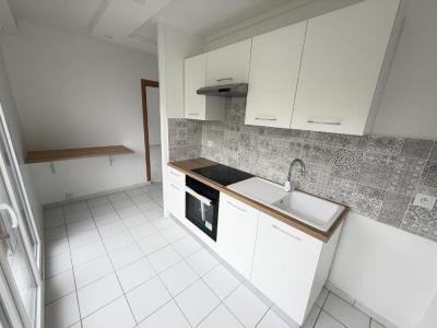 Location Appartement 2 pi�ces CHAPELLE-SAINT-LUC 10600