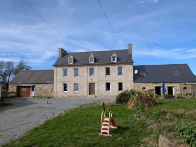 Vente Maison 6 pi�ces PLOUEGAT-MOYSAN 29650