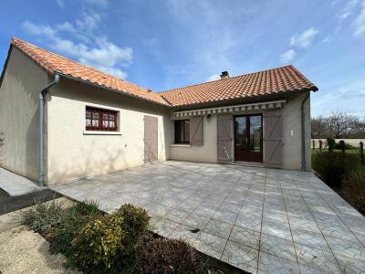 Location Maison 4 pi�ces CIVRAY 86400