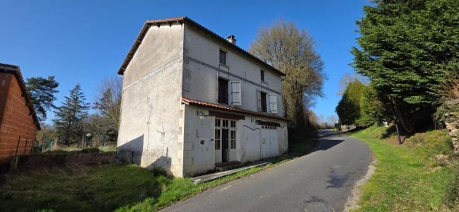 Vente Maison 4 pi�ces ALLOUE 16490
