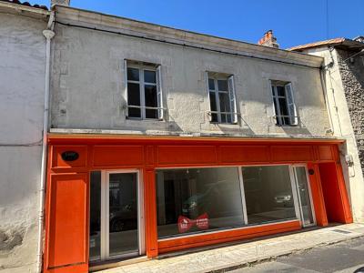 Vente Maison 3 pi�ces CIVRAY 86400
