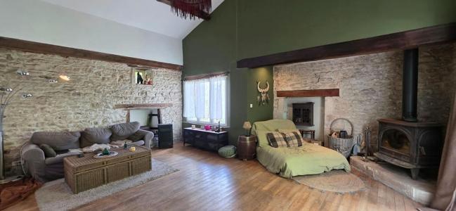 Vente Maison 4 pi�ces SAINT-COUTANT 16350