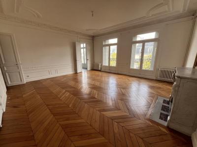 Location Appartement 6 pi�ces PARIS-17EME-ARRONDISSEMENT 75017