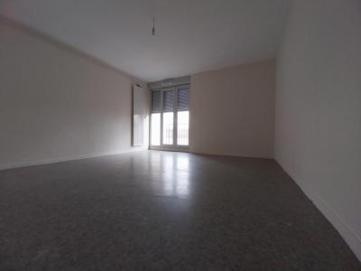 Location Appartement 3 pi�ces JOINVILLE 52300