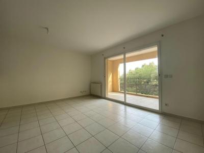 Location Appartement 3 pi�ces ROQUEMAURE 30150