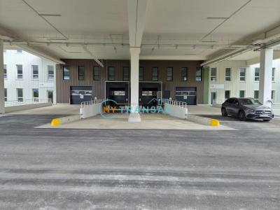 Location Commerce BONDY 93140