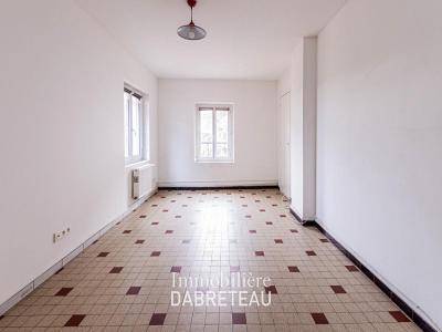 Location Appartement 4 pi�ces CALUIRE-ET-CUIRE 69300