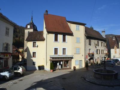Vente Maison 8 pi�ces SAINT-HIPPOLYTE 25190