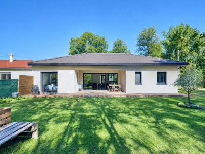 Vente Maison 4 pi�ces SAINT-VICTOR-DE-MORESTEL 38510
