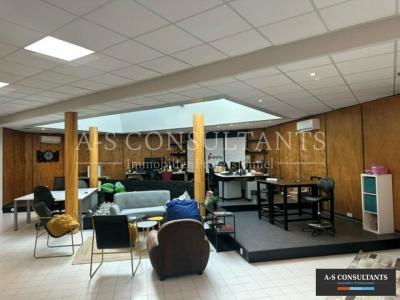 Location Local commercial AIX-LES-BAINS 73100