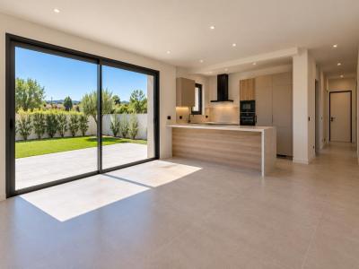 Location Maison RIEZ 04500