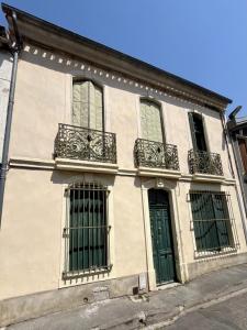 Vente Maison 8 pi�ces CARCASSONNE 11000