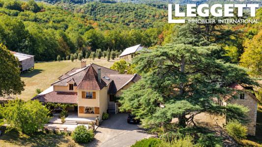 Vente Maison 7 pi�ces CHAPELLE-AUBAREIL 24290