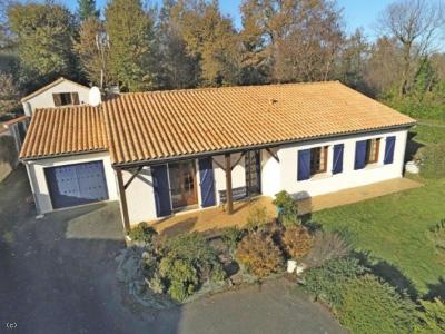 Vente Maison 6 pi�ces CHARROUX 86250
