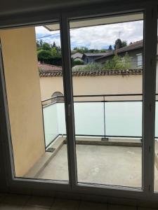 Location Appartement 2 pi�ces NEUVILLE-SUR-SAONE 69250