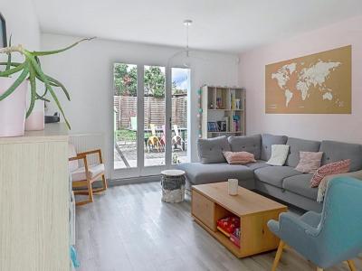 Vente Maison 6 pi�ces SAINT-THIBAULT-DES-VIGNES 77400