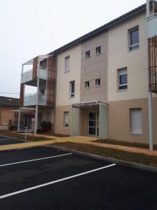 Location Appartement 3 pi�ces FEILLENS 01570