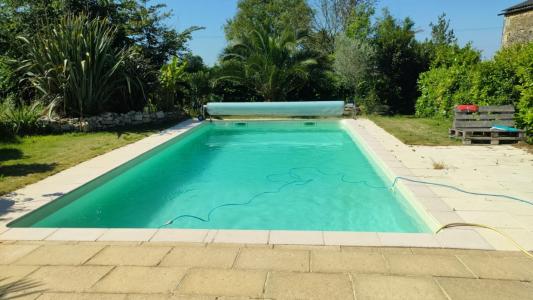Vente Maison 10 pi�ces SAINT-HILAIRE-DES-LOGES 85240