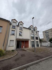 Location Appartement 4 pi�ces TROYES 10000