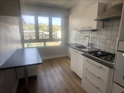 Location Appartement 4 pi�ces LYON-2EME-ARRONDISSEMENT 69002