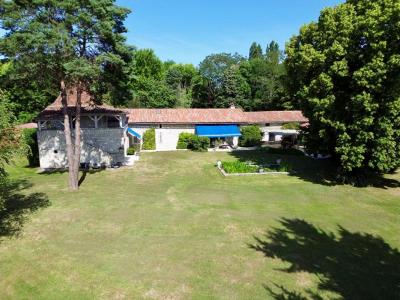 Vente Maison 8 pi�ces TRELISSAC 24750