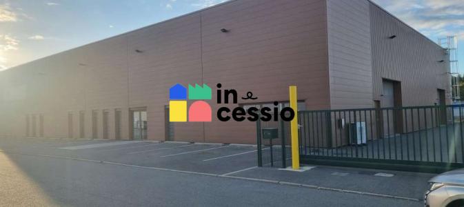 Location Commerce MANS 72100