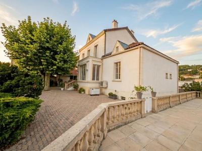 Vente Maison 7 pi�ces MIRIBEL 01700