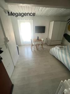 Vente Appartement HYERES 83400