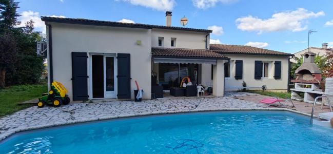 Vente Maison 6 pi�ces FONTCOUVERTE 17100