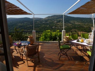 For sale Coursegoules 15 rooms 393 m2 Alpes Maritimes (06140) photo 0