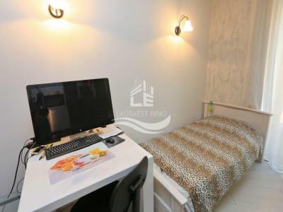 For sale Nice 4 rooms 57 m2 Alpes Maritimes (06000) photo 3