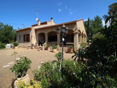 For sale Brignoles 5 rooms 147 m2 Var (83170) photo 0