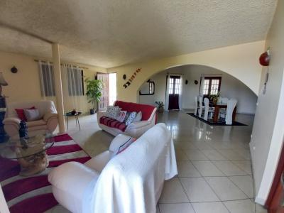 Vacation rentals Baie-mahault Guadeloupe (97122) photo 1