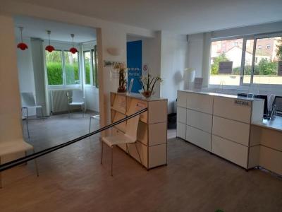 For sale Oyonnax 6 rooms 160 m2 Ain (01100) photo 0