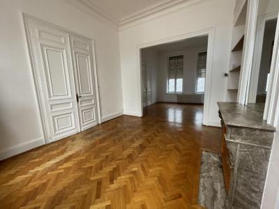 For sale Lille 8 rooms 250 m2 Nord (59000) photo 0