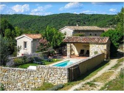 For sale Saint-jean-de-maruejols-et-aveja 12 rooms 390 m2 Gard (30430) photo 0