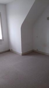 For rent Laval 1 room 29 m2 Mayenne (53000) photo 2
