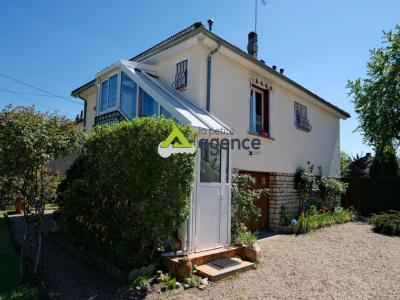 For sale Imphy 6 rooms 89 m2 Nievre (58160) photo 0