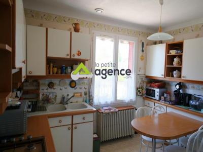 For sale Imphy 6 rooms 89 m2 Nievre (58160) photo 4