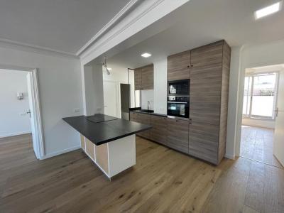 For sale Levallois-perret 4 rooms 82 m2 Hauts de Seine (92300) photo 0