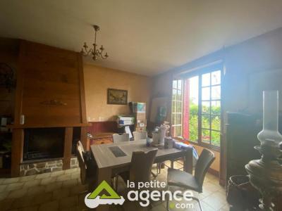 For sale Eguzon-chantome 5 rooms 92 m2 Indre (36270) photo 4
