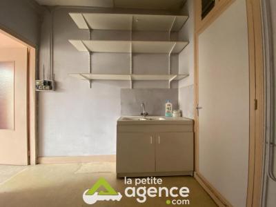 Acheter Local commercial Argenton-sur-creuse Indre