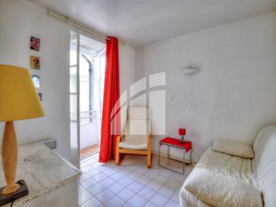 For sale Nice VIEUX NICE 3 rooms 45 m2 Alpes Maritimes (06300) photo 2