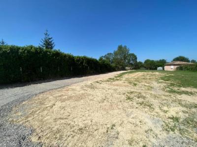 For sale Auch 2485 m2 Gers (32000) photo 1