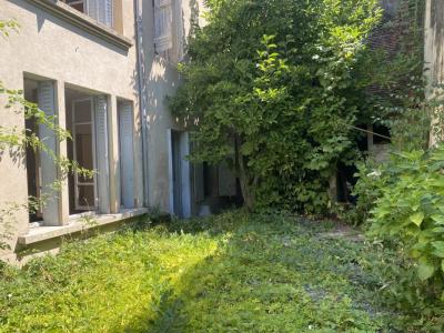For sale Chateaumeillant 7 rooms 140 m2 Cher (18370) photo 1