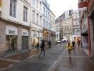 For rent Commerce Lille  130 m2 3 pieces