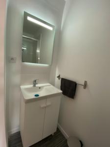 For rent Roubaix 5 rooms 90 m2 Nord (59100) photo 3