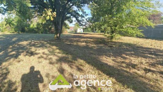 For sale Vierzon 1066 m2 Cher (18100) photo 0