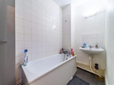 For sale Lille 2 rooms 45 m2 Nord (59000) photo 4